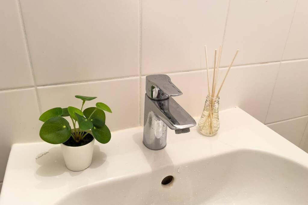 Cosy Studio Near Central Station Apartment Vienna Exterior photo